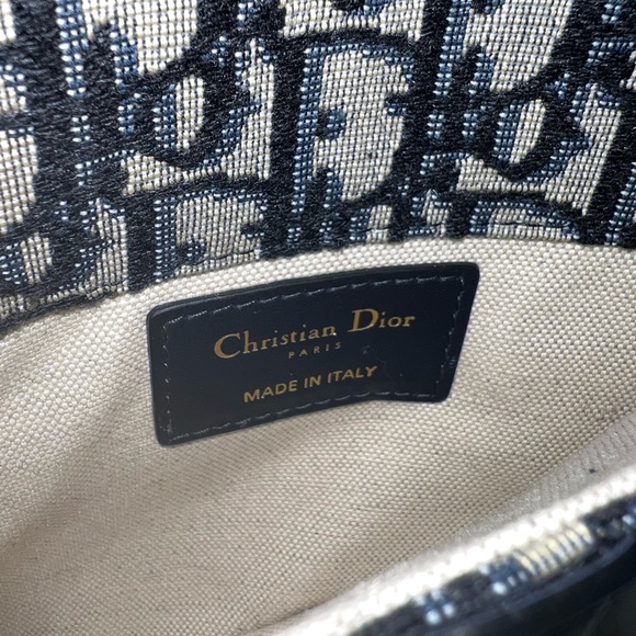 Authentic DIOR Saddle Oblique Belt Bag - Picture 5 of 16